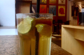 Gorąco? Mamy na to sposób! Oto TOP 10 miejsc, w których wypijesz coś orzeźwiającego [ADRESY, CENY]