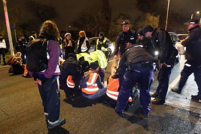 Blokada aktywistów z Ostatniego Pokolenia (27.11.2024)