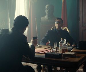 Zatoka szpiegów, odcinek 19. Johann (Karol Pocheć), Komarow (Marcin Bosak)