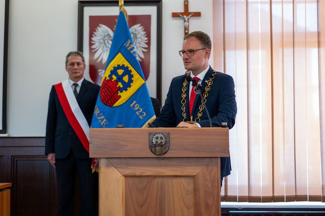 Zaprzysiężenie nowego prezydenta Zabrza. Kamil Żbikowski złożył ślubowanie i zwrócił się do mieszkańców
