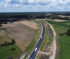Trwa budowa najważniejszej obwodnicy w woj. podlaskim. Estakada nad Biebrzą robi wrażenie!