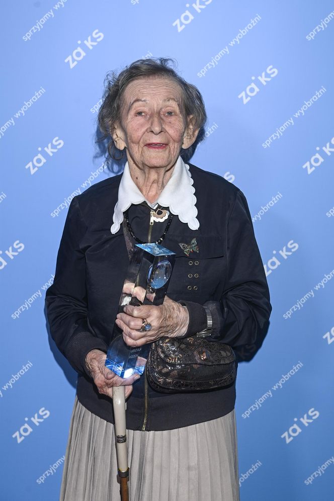 W dniu pogrzebu Joanny Kołaczkowskiej pochowano także wielką polską poetkę 