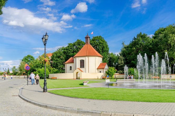 To najdłuższy rynek w całej Europie! Znajduje się tylko 60 km od Warszawy