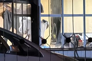 Napad na stację paliw w Markach! Sprawca zranił nożem pracownika i uciekł z pieniędzmi