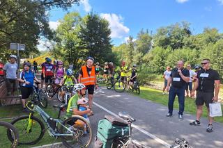 Velo Soła czas start. Jest już nowa trasa rowerowa w Beskidach. W sobotę odbył się rajd inauguracyjny. Tłumy na starcie 