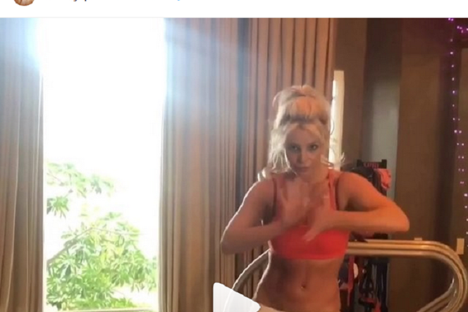 Britney Spears znów wywija przed kamerą! Wygląda jak nastolatka!