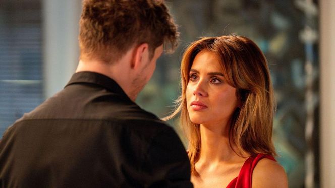 M jak miłość odcinek 1871 ostatni - finał sezonu. Kama (Michalina Sosna), Marcin (Mikołaj Roznerski) 