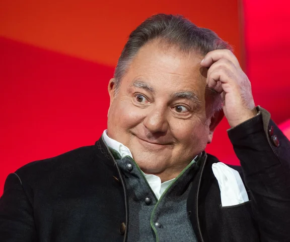 Robert Makłowicz to fan piłki nożnej. Wiadomo, komu kibicuje