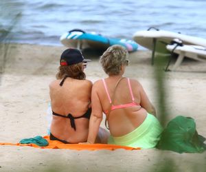 Agnieszka Fitkau-Perepeczko na plaży w Sopocie