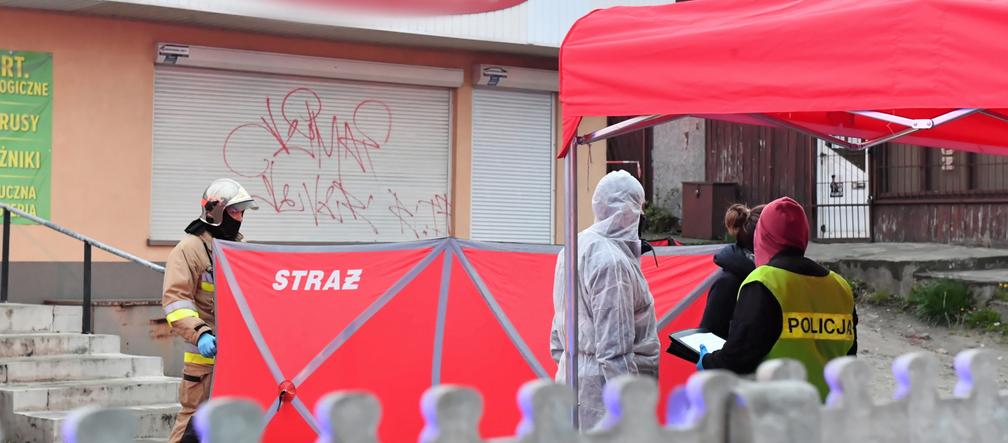 Nożownik z Brzezin z zarzutami. Zginął mężczyzna, policjant został ranny