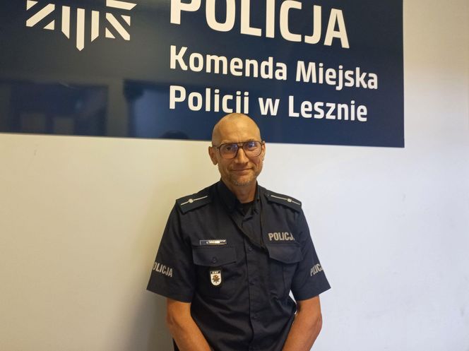 Łukasz Wróbel, policjant ultramaratończyk z Leszna pobił rekord świata w biegu Backyard Ultra! 
