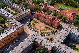 Osiedle A w Tychach i plac świętej Anny