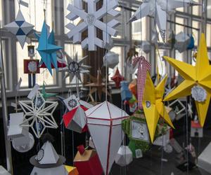Studenci Politechniki Śląskiej przygotowali geometryczne ozdoby świąteczne