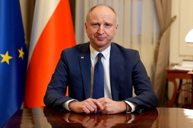 Why does Poland request historical policy? Wojciech Kolarski: "This is an component of the state's policy...