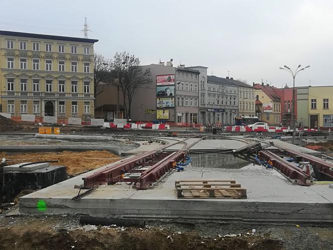 Uwaga! Spore zmiany dla kierowców na rondzie Kujawskim w Bydgoszczy [ZDJĘCIA] 