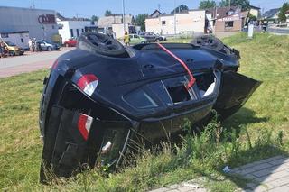 Karambol w Zasolu. Reanimacja kobiety w ciąży. Do szpitala trafiły cztery osoby, w tym 7-latek