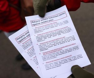 Protest Solidarności w Katowicach przed MCK. Chodzi o konferencję klimatyczną PRECOP