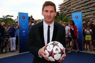 Liga Mistrzów 2013/2014 - Leo Messi z nową piłką
