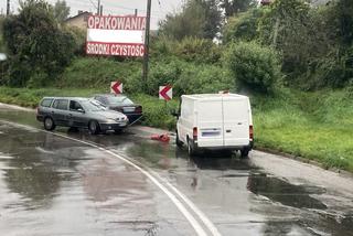 Nowy Sącz. Trzy samochody zderzyły się na ul. Węgierskiej. Nie żyje 62-latek