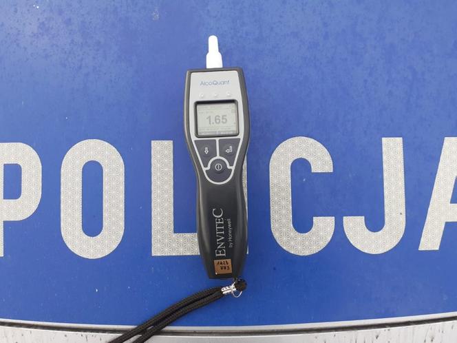 Pędził autostradą mając ponad 3 promile alkoholu