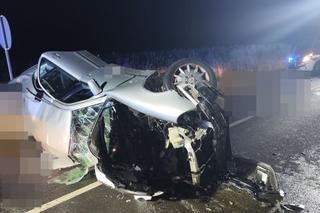 27-latek zginął w wypadku, pięć osób ledwo uszło z życiem. Troje dzieci ciężko rannych  