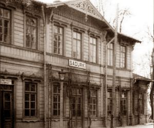 Dworce kolejowe w woj. lubelskim 100 lat temu