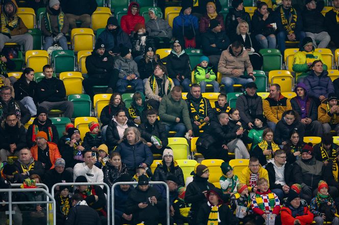 Kibice GKS Katowice na meczu z Piastem Gliwice 8.11.2025