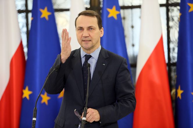 Radosław Sikorski bez ogródek o sytuacji na Grenlandii. "Stoimy przed alternatywą"