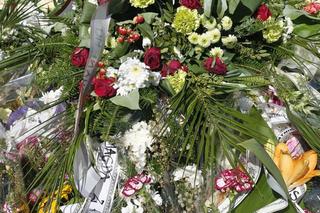 Grób Dawida utonął w kwiatach. Torunianin zmarł po ciężkiej chorobie