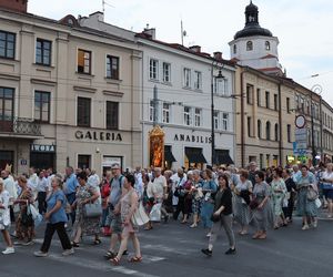 76. rocznica Cudu Lubelskiego. Procesja różańcowa w centrum Lublina