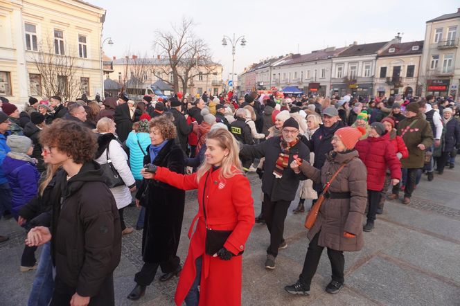 33. Finał WOŚP w Kielcach. Polonez w Rynku