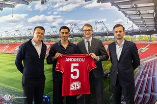 Stelios Andreou w Widzewie Łódź! Nowy środkowy obrońca podpisał kontrakt do 2029 roku