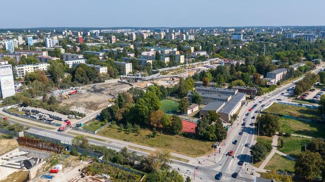 To miejsce, gdzie tunel drąży tarcza Faustyna. 