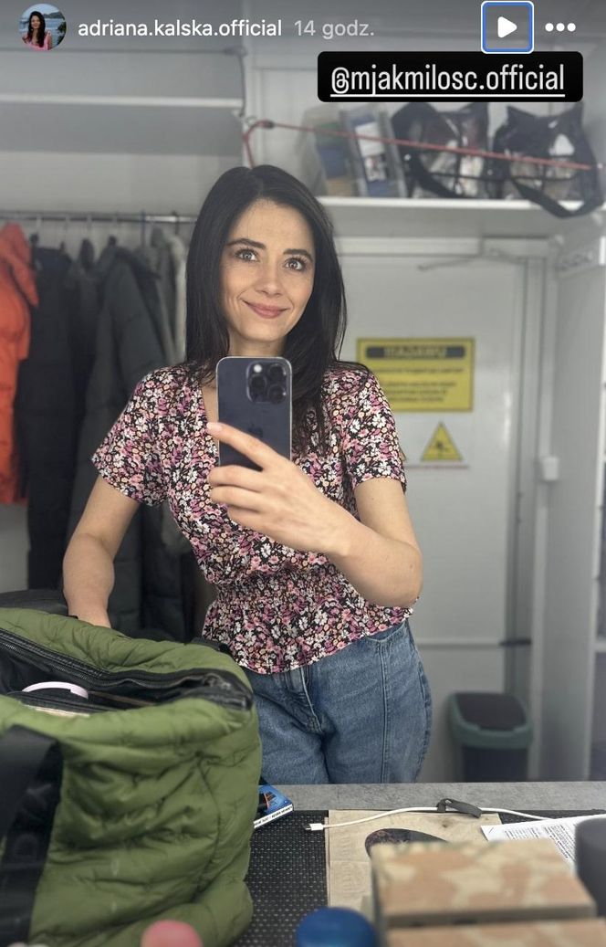 M jak miłość po wakacjach. Iza (Adriana Kalska) na planie 