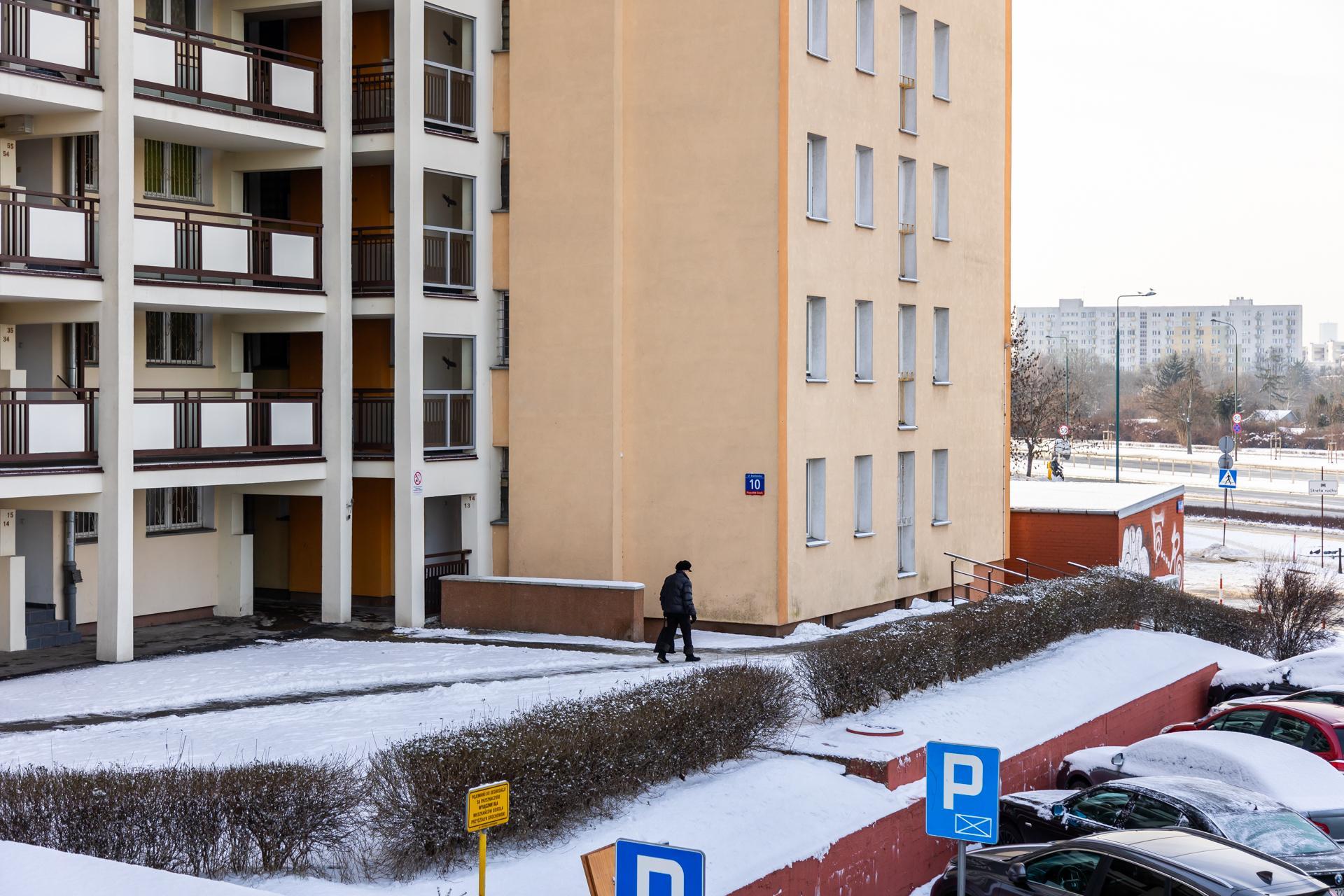 Przyczółek Grochowski - zdjęcia warszawskiego Pekinu. Zobacz, jak wygląda najdłuższy blok w Polsce