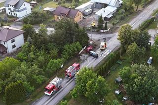 70-latka wypadła z auta, 13-letnie dziecko ranne. Wstrząsająće szczegóły wypadku w Mlęcinie