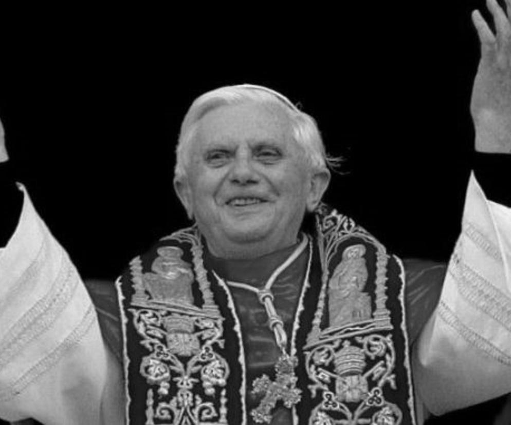 Lublin - pamięć o zmarłym Benedykcie XVI