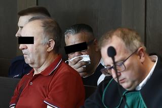 Gang trucicieli na ławie oskarżonych. Mieli mordować ludzi zatrutą wódką