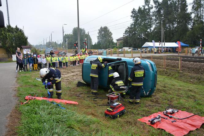 Akcja profilaktyczna "Bezpieczny przejazd" w Koszewnicy w gminie Kotuń w 2021 roku