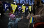 Manifestacja solidarnościowa z Ukrainą pod ambasadą Rosji