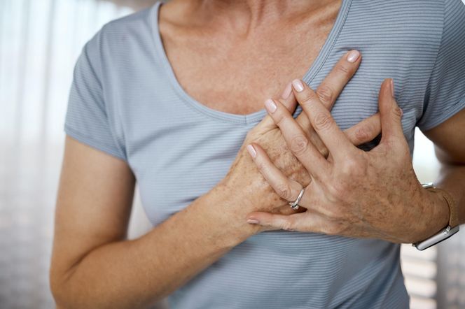 Sztuczna inteligencja przewidzi ryzyko zawału i udaru? “Oczy są oknem do serca”