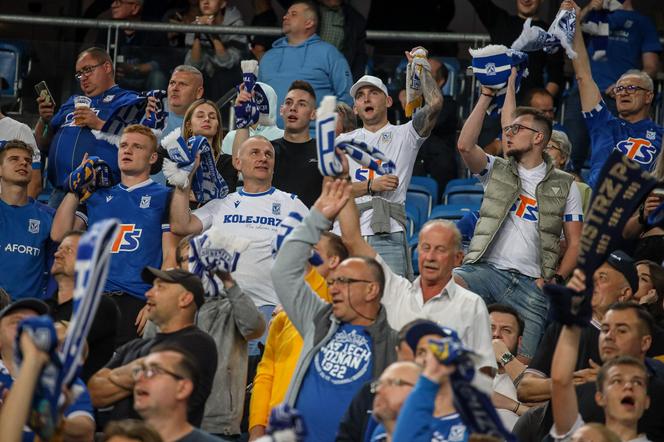 Lech Poznań lepszy od Rakowa Częstochowa! Kibice wychodzili dumni z Enea Stadionu 