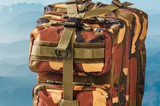 Plecak przetrwania z Biedronki