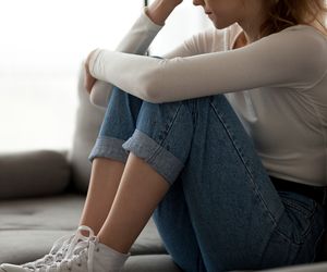 Hiponatremia (niedobór sodu): przyczyny, objawy i leczenie