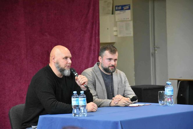 Dominik Dąbrowski spotkał się z młodzieżą III LO w Grudziądzu cz. I