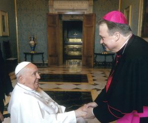 Bp Nykiel wspomina papieża Franciszka. Na tym bardzo zależało Ojcu Świętemu!