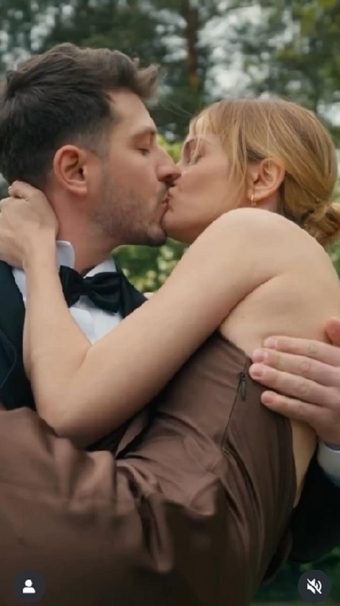 Barwy szczęścia. Justin (Jasper Sołtysiewicz), Ola (Michalina Robakiewicz)