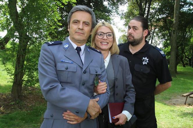 Ojciec Mateusz 14 sezon. Bartosz Paruzel (Jędrzej Taranek), Orest Możejko (Piotr Polk), Ewa Kobylicka (Edyta Olszówka)