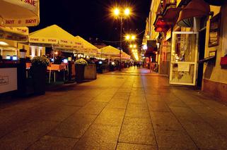 A teraz będę pił szampana. Centrum Białegostoku. 20 tys. zł w koszu na śmieci