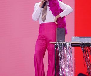 Ralph Kaminski wzbudza wiele kontrowersji. Jego awangardowe stylizacje przyciągają wzrok